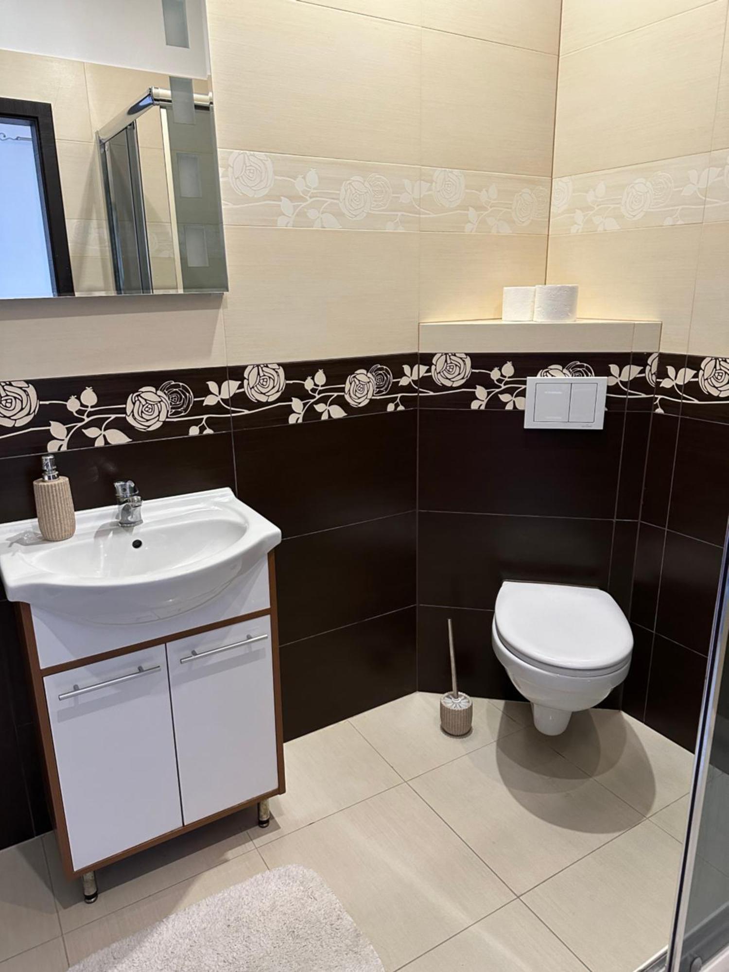 Ferienwohnung Piekny Apartament Z Widokiem Na Jezioro Niegocin Lötzen Exterior foto